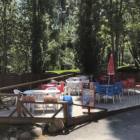 Camping Du Pont De St Gal Saint-Gal-sur-Sioule エクステリア 写真